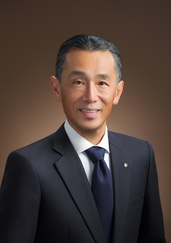 理事長 肖像写真